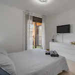 Mar El Mocan 3 Beautiful Renovated Penthouse With Terrace, Parking Ac アパート パルム・マール