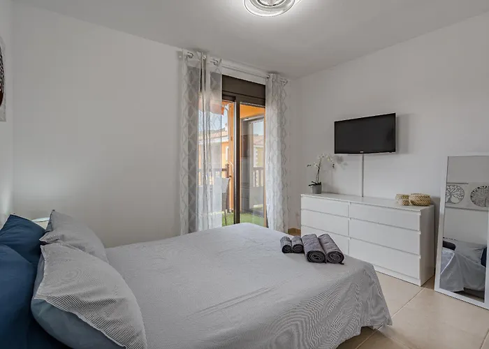 Mar El Mocan 3 Beautiful Renovated Penthouse With Terrace, Parking Ac 아파트 팔름-마르