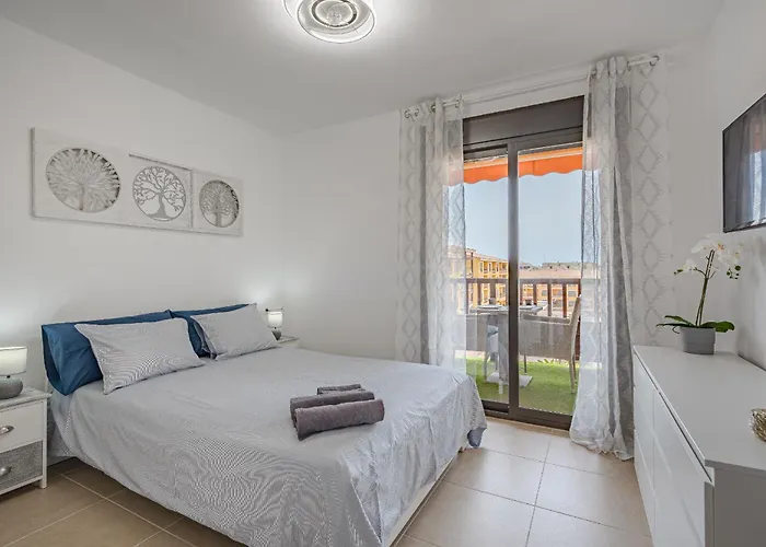 아파트 Mar El Mocan 3 Beautiful Renovated Penthouse With Terrace, Parking Ac *